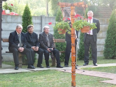 P1340857.JPG - small