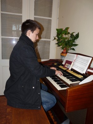 P1500182.JPG - small