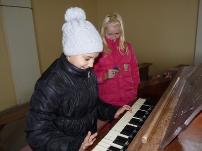 P1480874.JPG - small