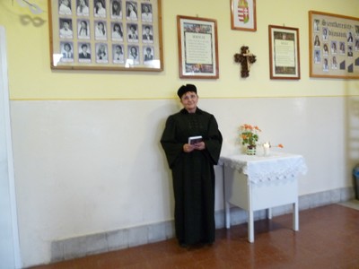 P1920685.JPG - small