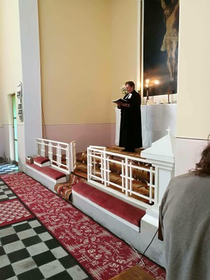 33745574_963720413801875_564615893926019072_n.jpg - small