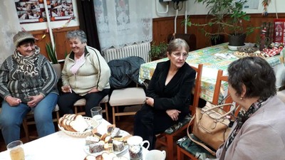 50451969_2345475335477156_1601220767805079552_n.jpg - small