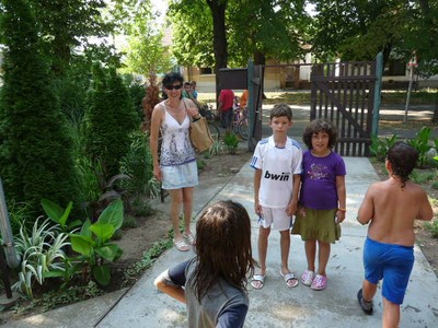 P1320885.JPG - small